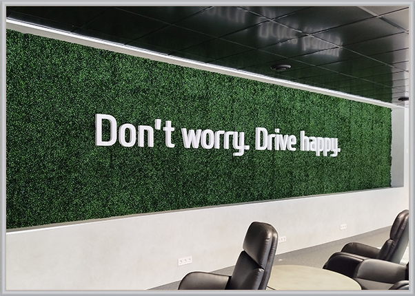 Не світловий мотиваційний напис для офісу з об'ємних літер